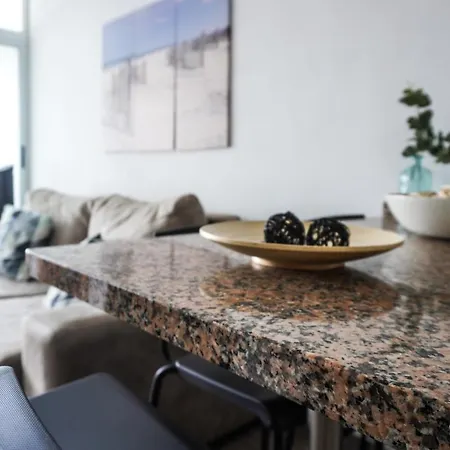 Sun & Surf Apartment *